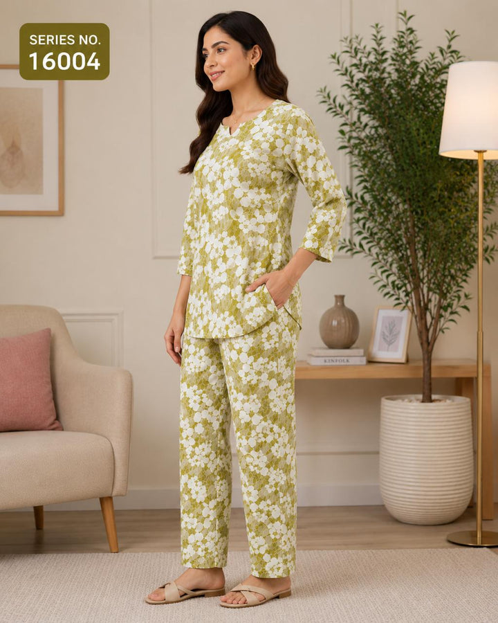 YJ FASHION Women's Floral Print 3/4 Sleeve Kurta Style Top with Pyjama Night Suit Set